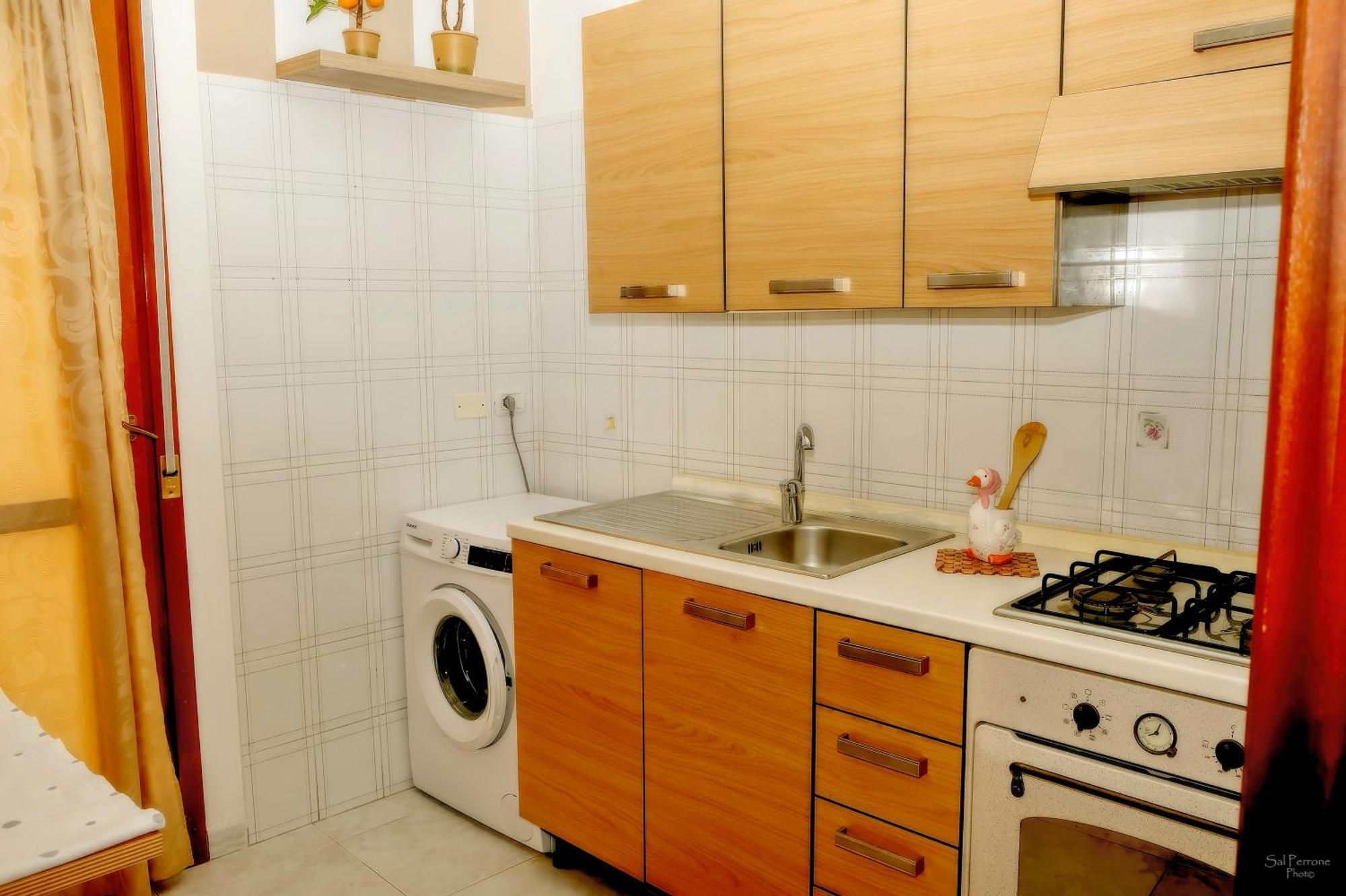 Da Giuseppe Apartments 마자라데발로 외부 사진